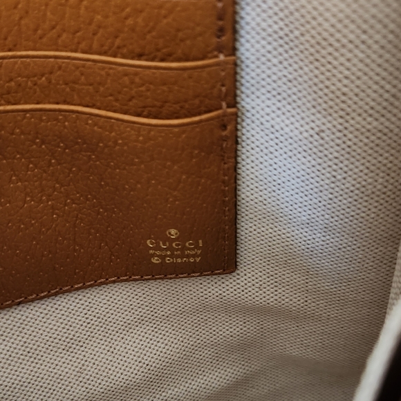 🔥FINAL PRICE🔥 GUCCI Rare Disney Mickey Mouse Clutch - Picture 6 of 10